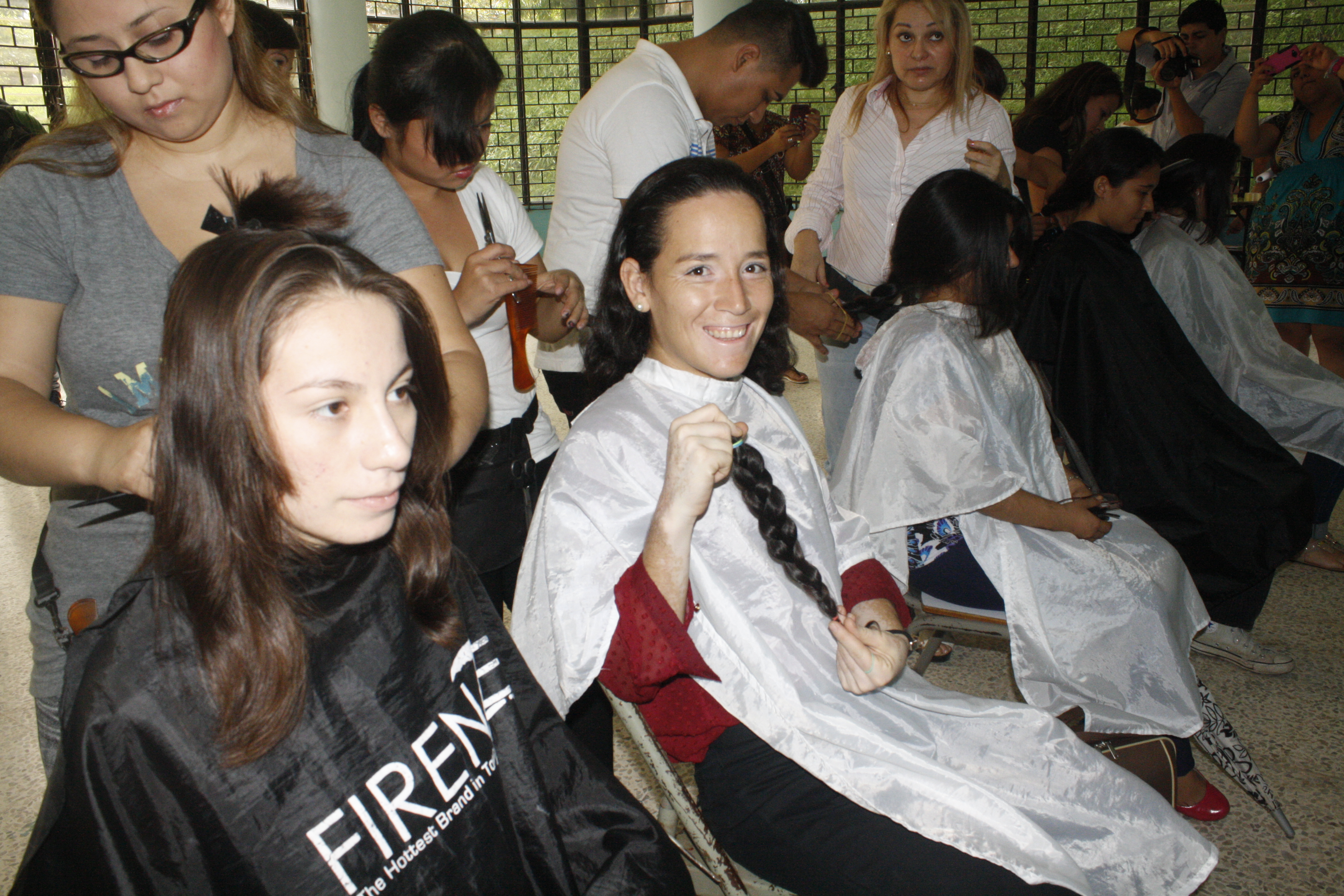 Tercera campaña de donación de cabello «Sin los pelos de punta»