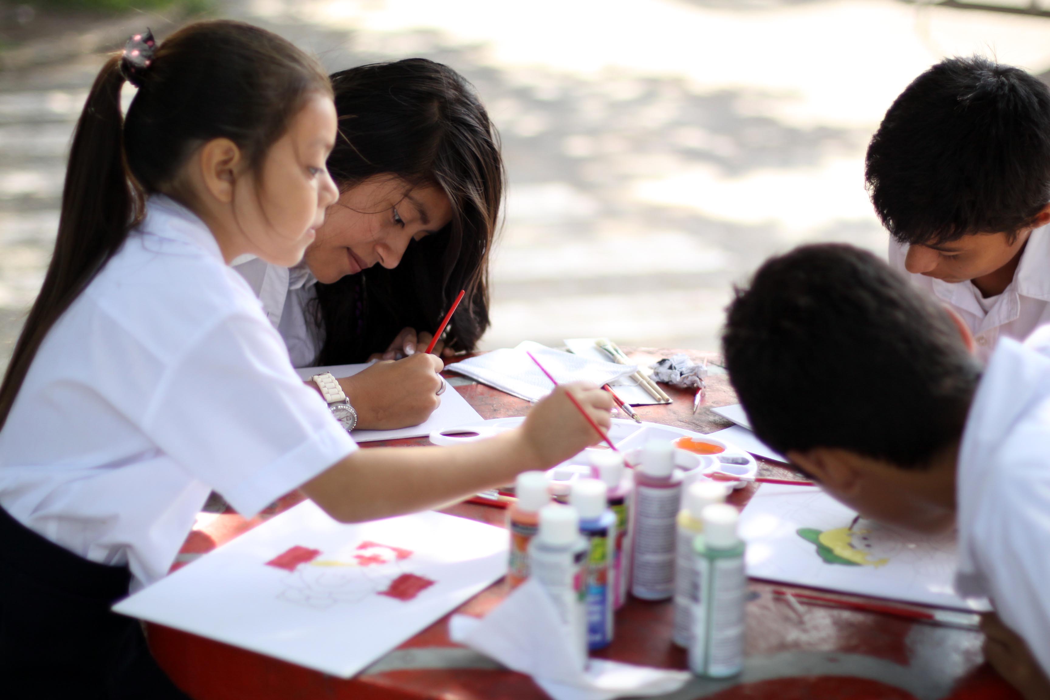 Cruz Roja Salvadoreña realiza campaña de concientización vial