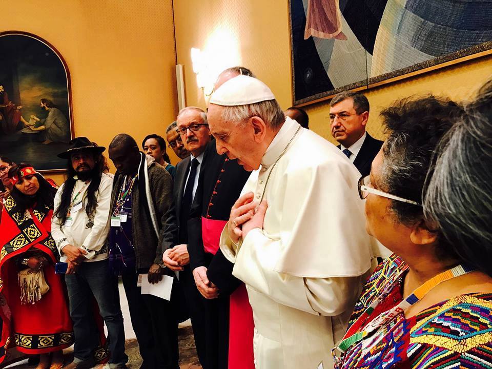 Papa Francisco recibe a Pueblos Indígenas de El Salvador