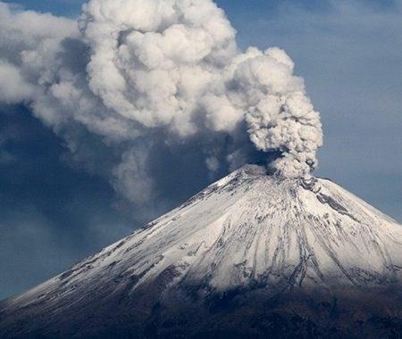 El volcán Popocatepetl hace erupción tras el terremoto en México
