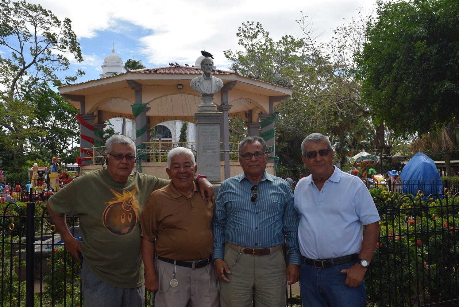 El club de Los Huevones marcando historia en Sonsonate