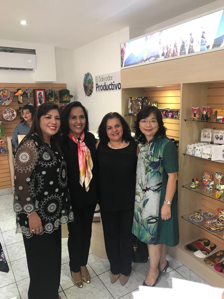Taiwán apoya la segunda tienda El Salvador Productivo
