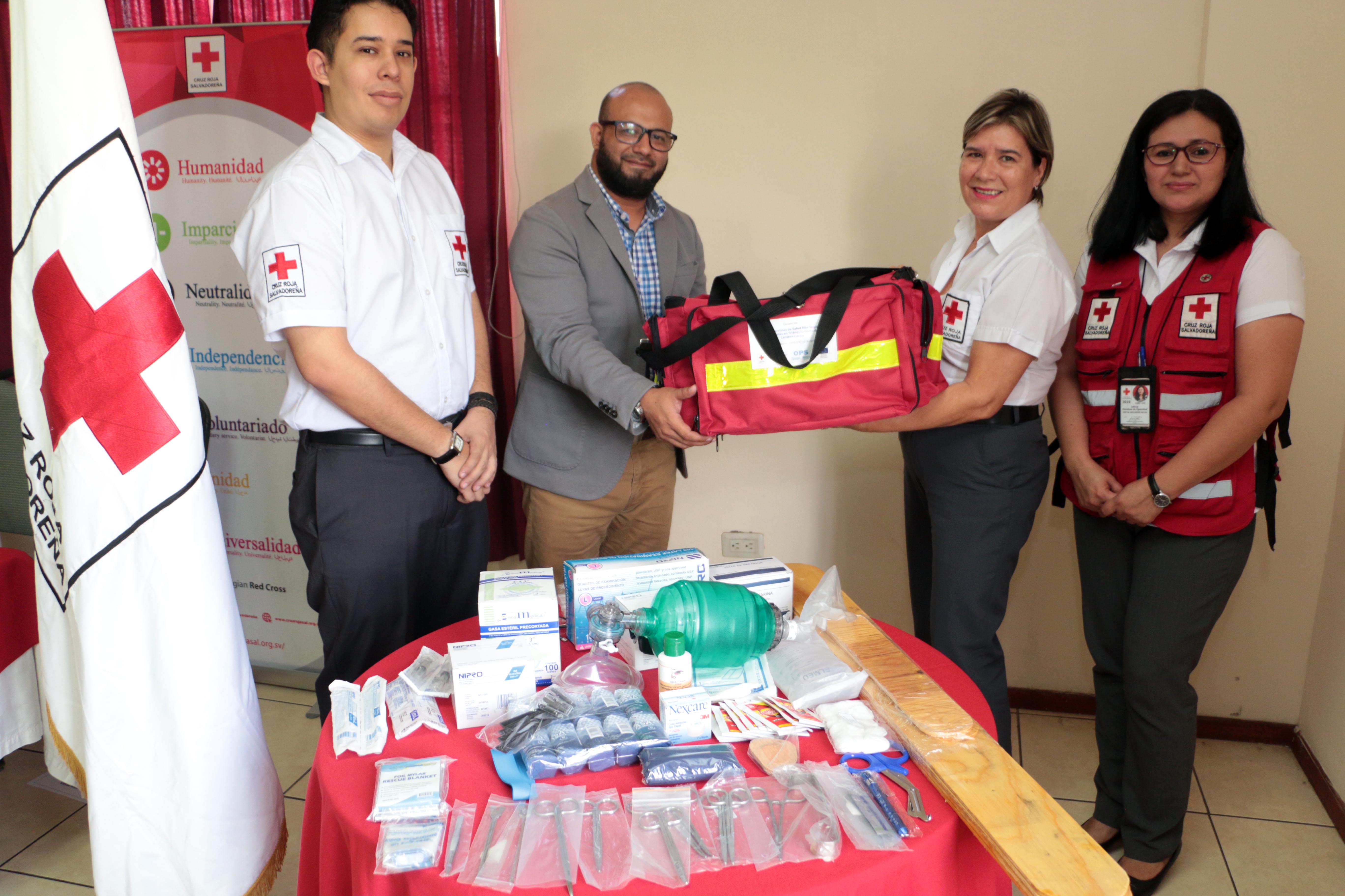 Cruz Roja Salvadoreña equipo cinco Unidades Comunitatias