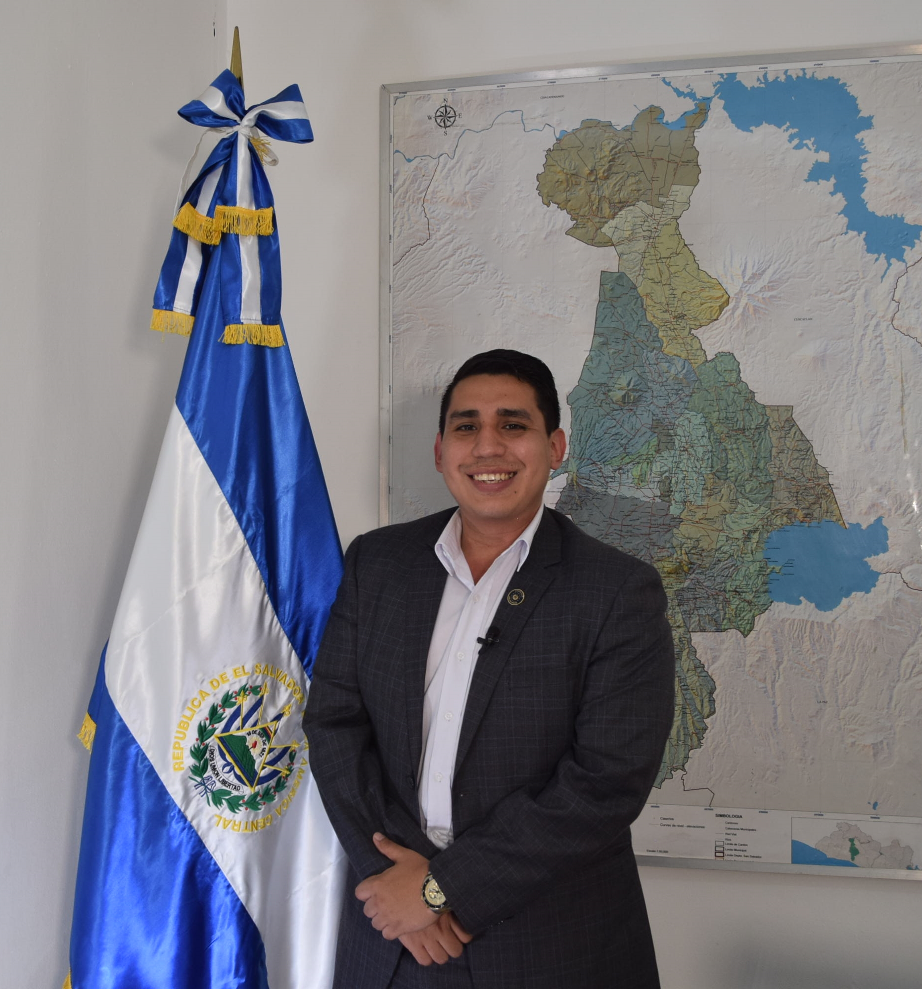 Gobernador de San Salvador:  Todas las instituciones estamos vinculadas en beneficio de los salvadoreños