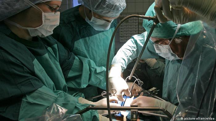«Podría salvar muchas vidas»: trasplantan con éxito un hígado que fue conservado con una nueva tecnología
