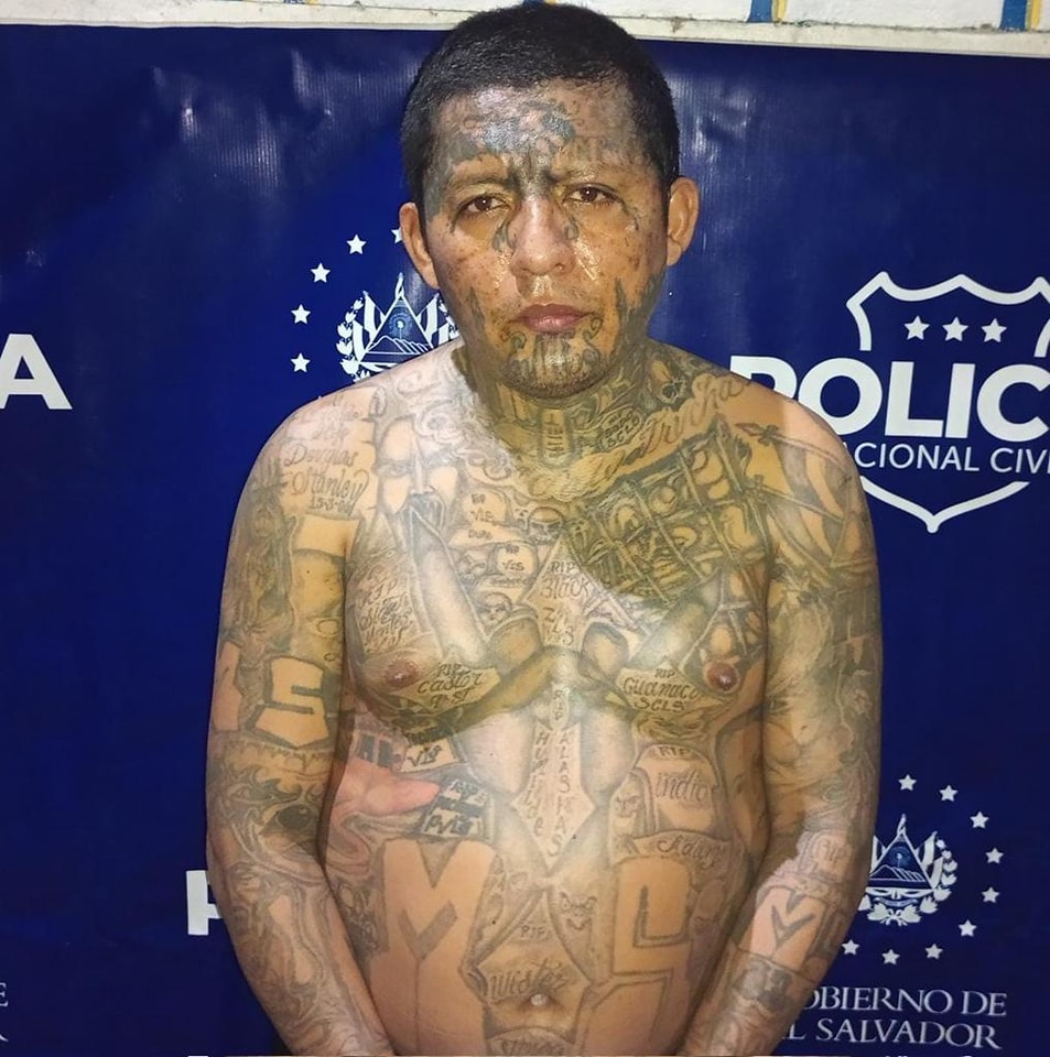 El Salvador: Regimen de Excepcion pone tras las rejas a delincuentes