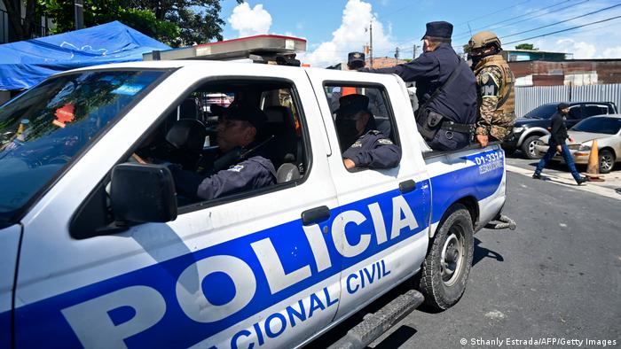 Registran 80 muertes bajo custodia estatal en El Salvador