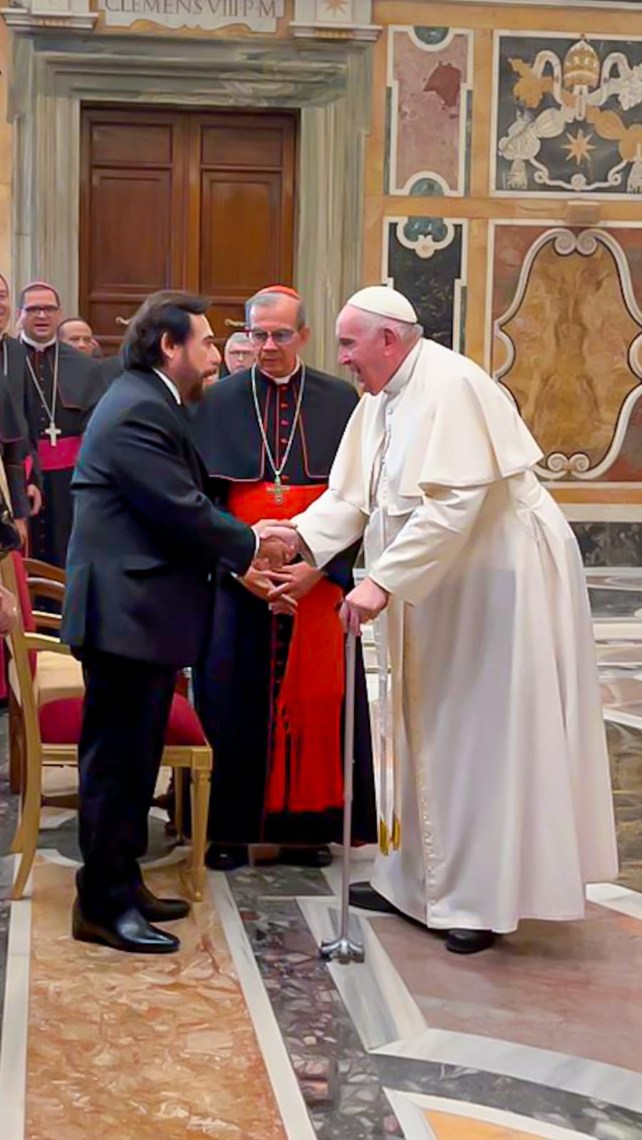 Vice Presidente Felix Ulloa viaja al Vaticano en Mision Oficial