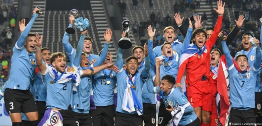 Uruguay celebra su primer título Mundial Sub-20