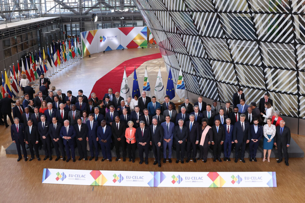 América Latina y la UE casi unánimes al cerrar su cumbre