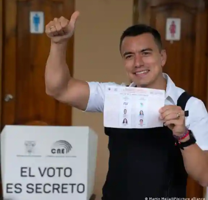 El empresario Daniel Noboa gana la presidencia en Ecuador.
