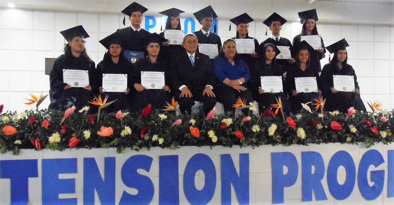 Escuela Interamericana graduó su vigésima primera promoción de cursos de ingles