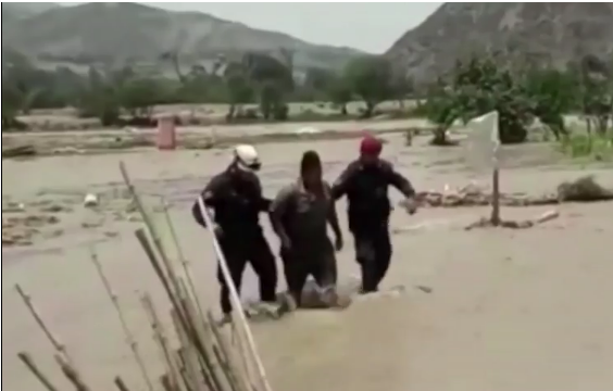 El temporal se extiende por Perú con deslizamientos e inundaciones