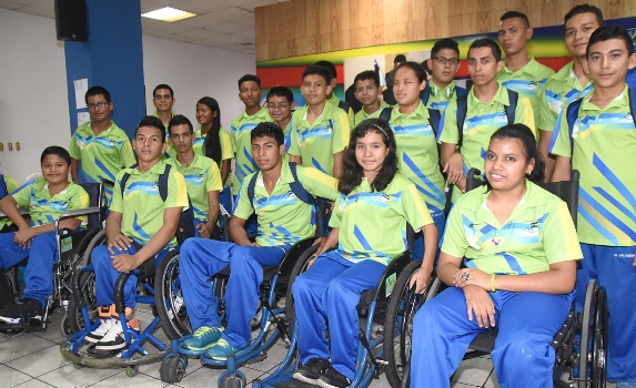 INDES recibe a delegación que participó en juegos panamericanos juveniles