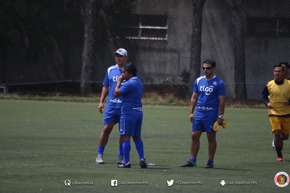 C.D FAS ratifica como técnicos a Emiliano Pedrozo y Cristian Álvarez