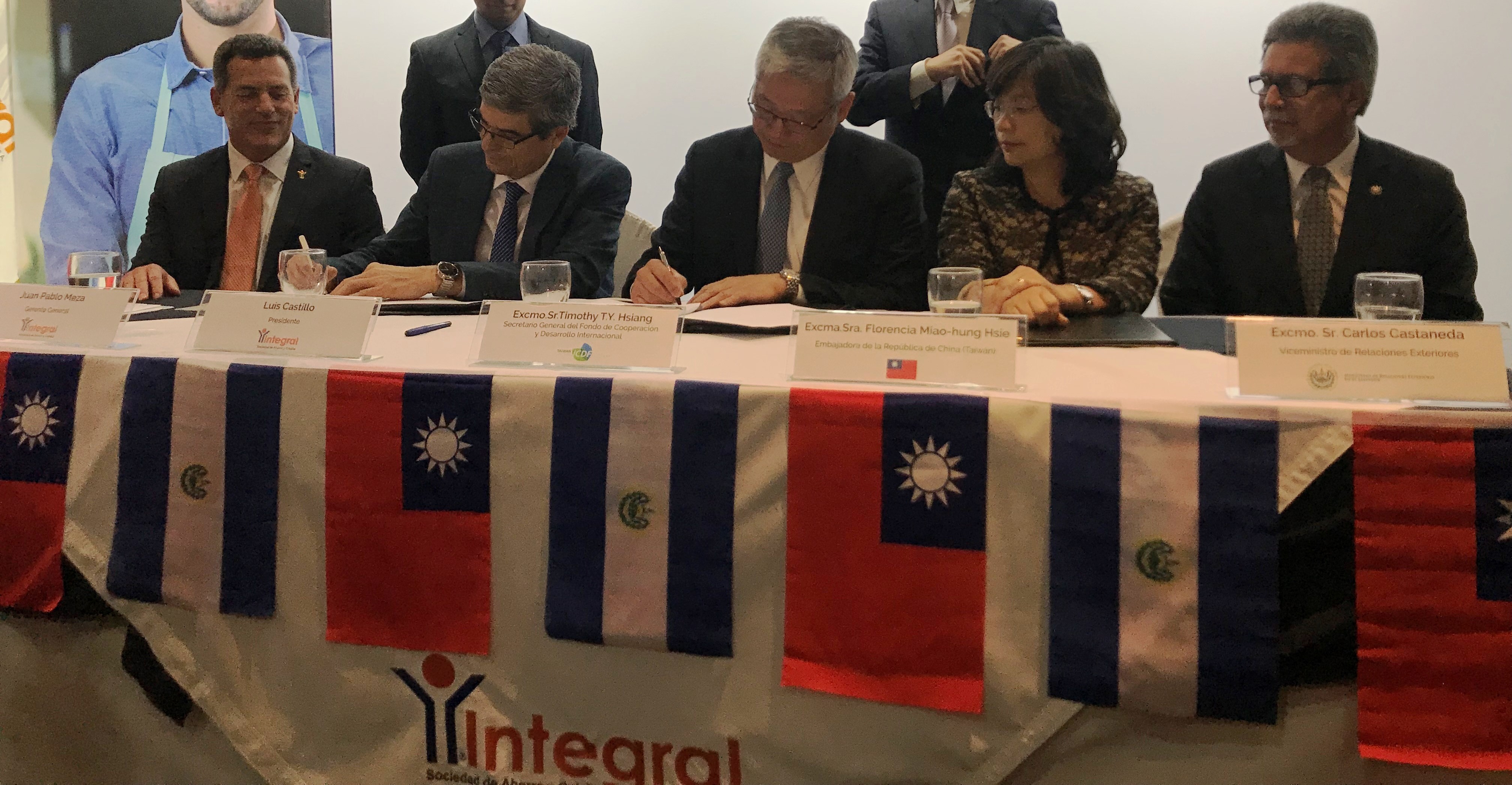 Taiwán ICDF e Integral firman Memorándum de Entendimiento para propiciar créditos a mypes