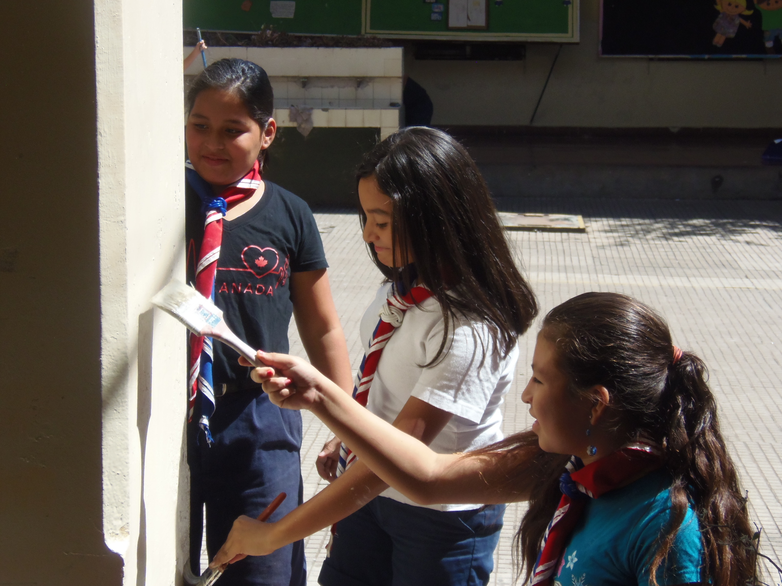 Centro Escolar Napoleón Ríos de Santa Ana se benefició con el proyecto Life Spark
