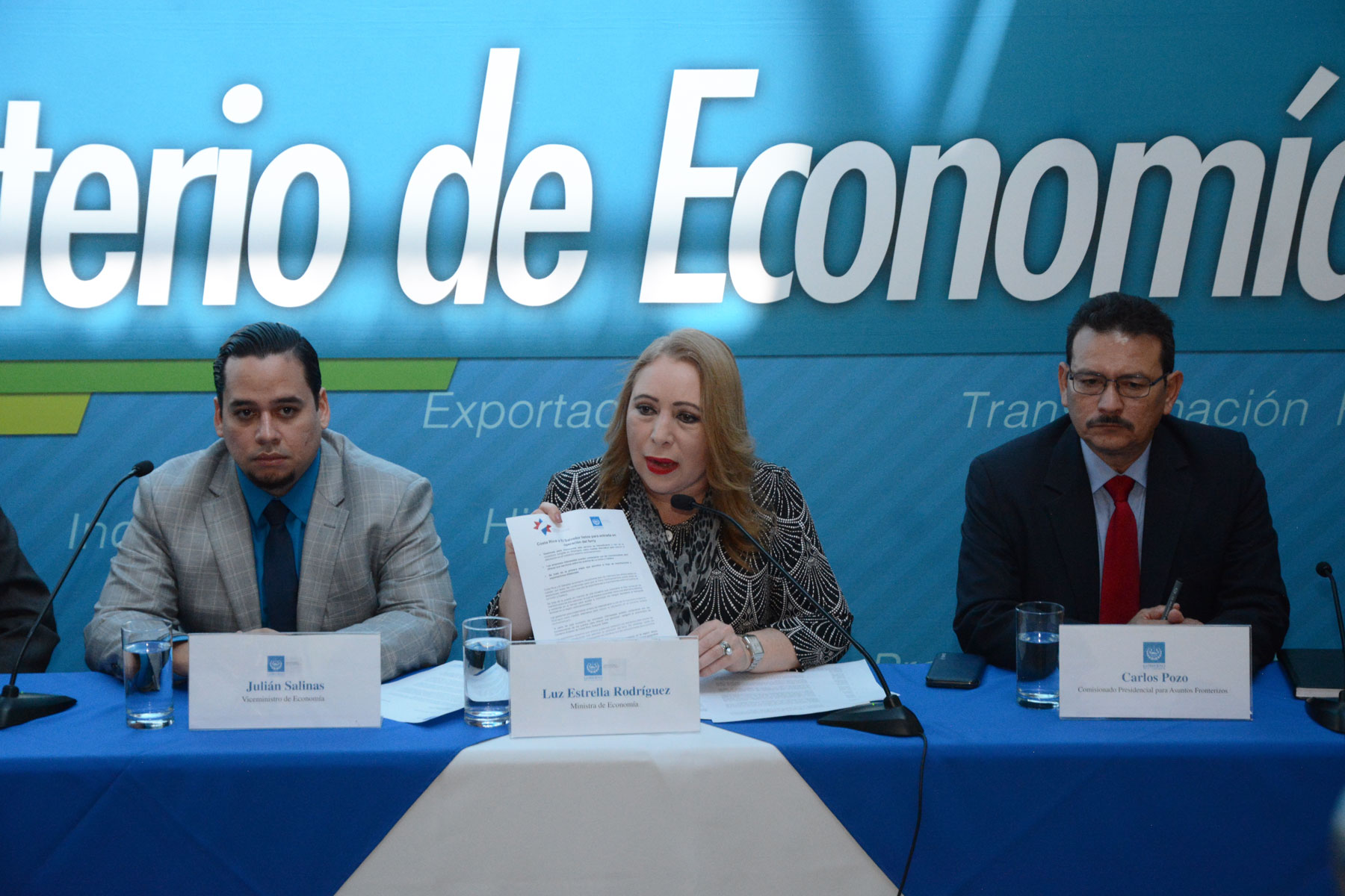 Costa Rica y El Salvador listos para entrada en operación del ferry
