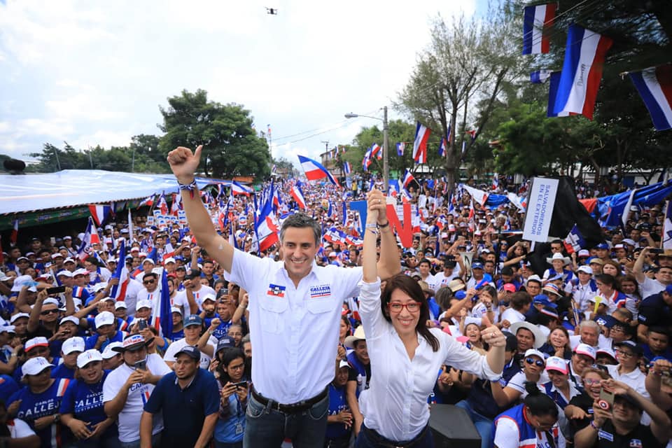 Carlos Calleja el favorito para ganar la presidencia en El Salvador