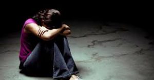 Padre biológico condenado a 20 años de prisión por violar a su hija de 13 años