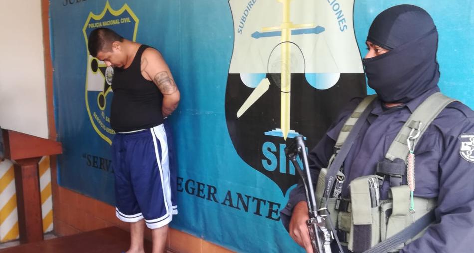 Cae en Soyapango cabecilla de pandilla que ordenó atentados en contra de policías y militares