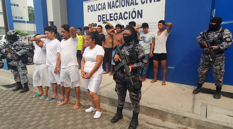 Capturan a homicidas de un soldado y extorsionistas que operaban en distintos puntos de La Paz