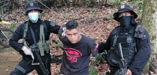 Policía captura en Sonsonate a sujeto con arma de fuego ilegal