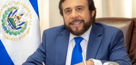 Vicepresidente de El Salvador defiende ley sobre medios: «No es censura, es combatir actos delictivos»