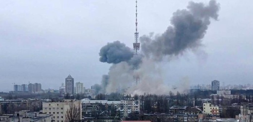 Rusia ataca la torre de televisión de Kiev tras advertir a los civiles