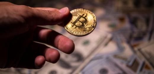 El bitcoin en caída libre: los inversionistas se preparan para lo peor