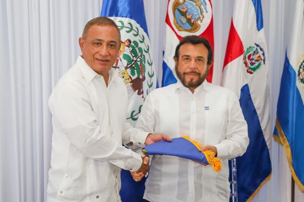 El Vicepresidente Félix Ulloa recibió la Presidencia Pro Tempore del Sistema de la Integración Centroamericana (SICA) en Belice