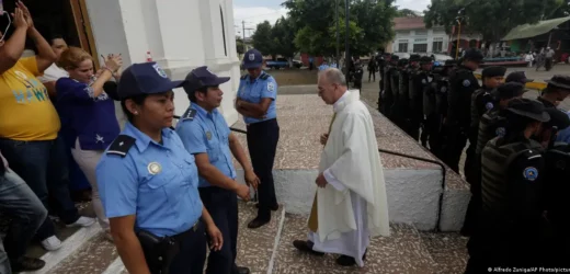 Gobierno de Nicaragua cierra y expropia fundación religiosa