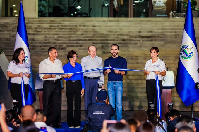 Laboratorios VIJOSA, inaugura su MEGA PLANTA en El Salvador.