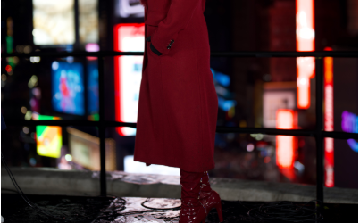 CLARISSA MOLINA PRESENTÓ “FELIZ 2025” DESDE TIMES SQUARE, NY PARA DARLE LA BIENVENIDA AL AÑO NUEVO