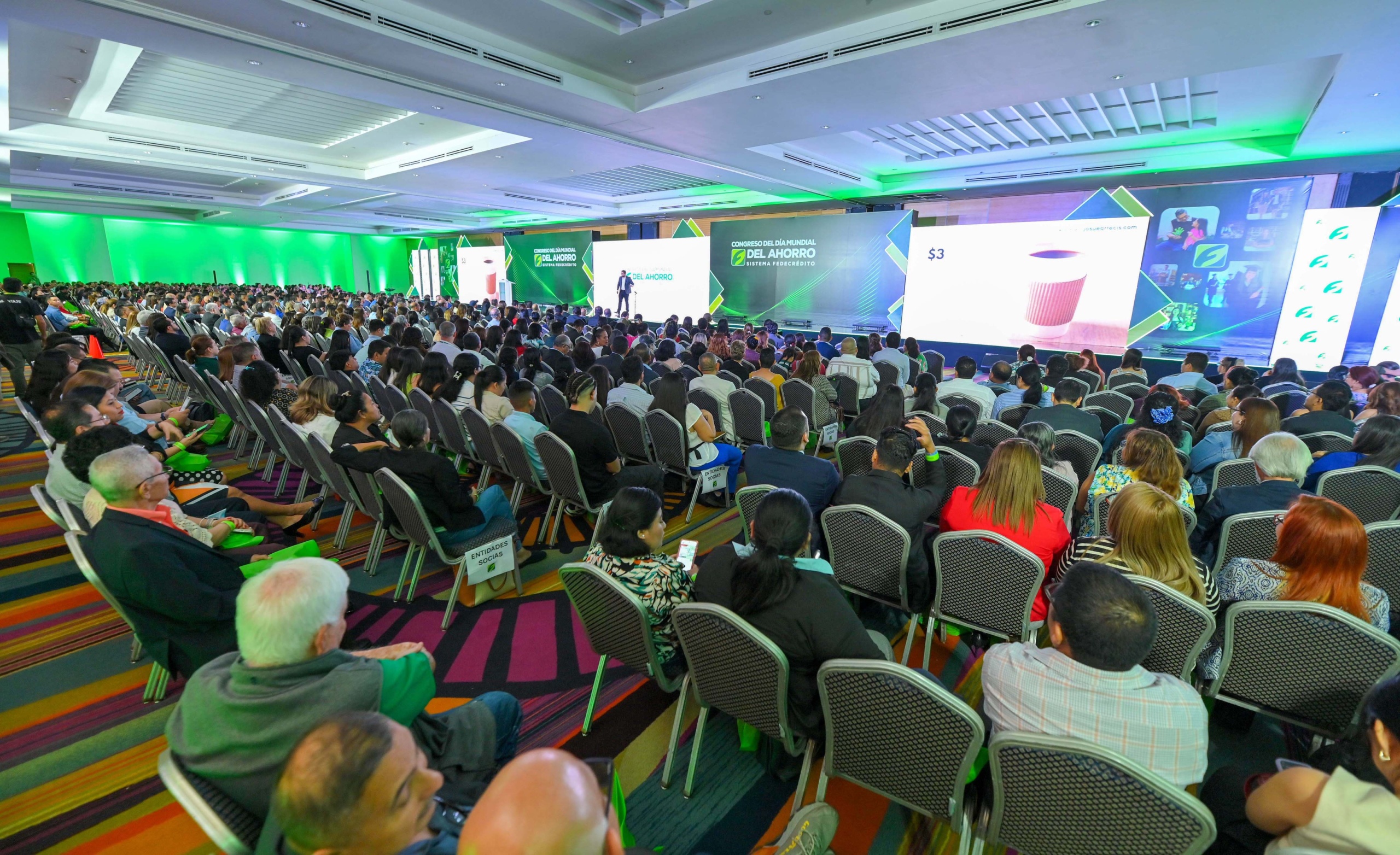 SISTEMA FEDECRÉDITO IMPULSA LA EDUCACIÓN FINANCIERA EN LOS SALVADOREÑOS CON SU CONGRESO DEL DÍA MUNDIAL DEL AHORRO 2025