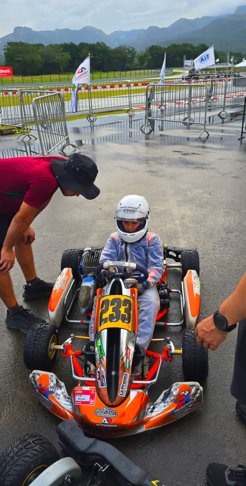 Marco Azahar Guerra, la joven promesa salvadoreña que corre por un nuevo triunfo en Panamá