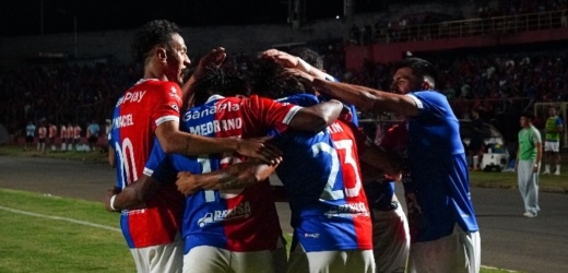 C.D.FAS brilló en sus 79 años con triunfo ante Alianza