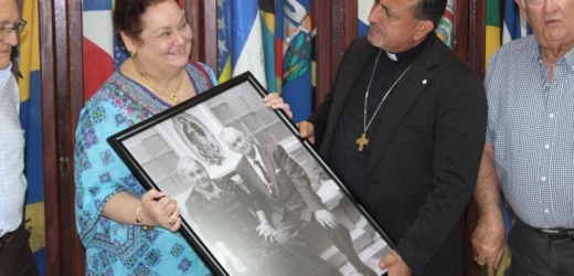 El Colegio Salesiano San José honra el legado de los esposos Álvarez-Lemus