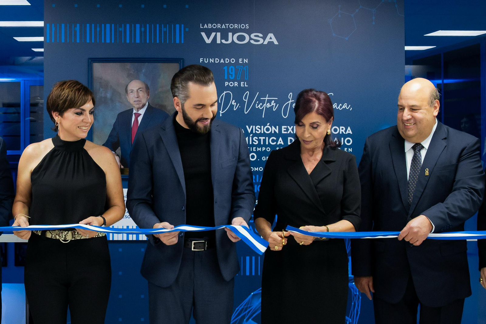 Homenaje Póstumo: Laboratorios VIJOSA honra el legado de su fundador, el Dr. Víctor Jorge Saca