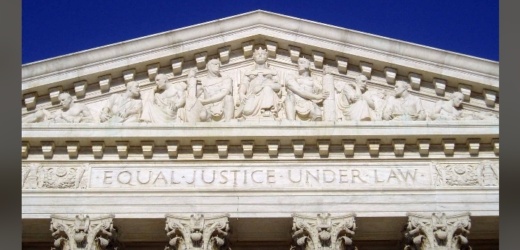 La Corte Suprema de EE. UU. frena a Trump y blinda la ciudadanía por nacimiento