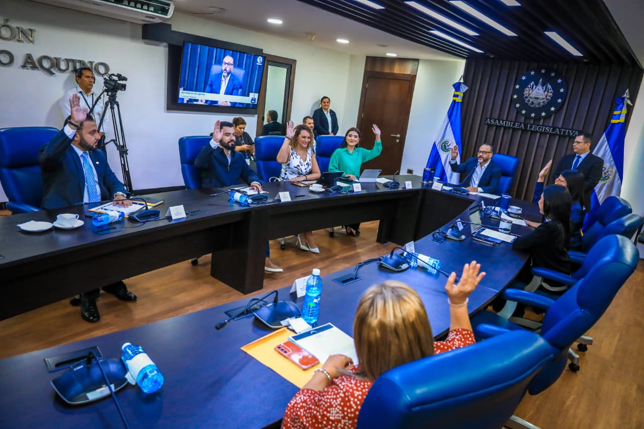 Comisión Política calendariza entrevistas para abogados que integrarán el Consejo Nacional de la Judicatura