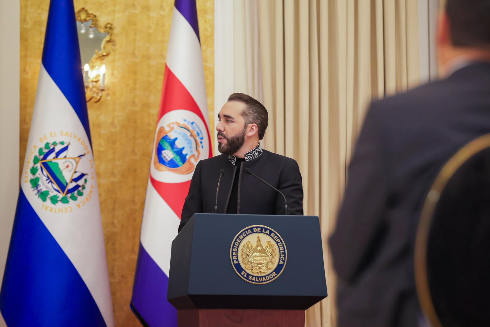 El Salvador, liderado por Nayib Bukele, despliega contingente especial en Haití para erradicar la violencia y combatir a las pandillas