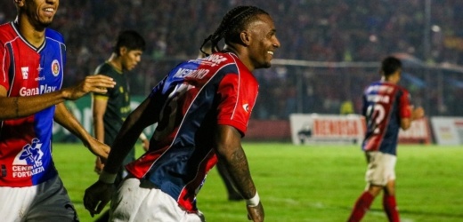 FAS deja escapar la victoria ante INCA Aruba.