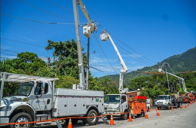 AES CAESS repotencia red eléctrica que abastece a más de 70 mil usuarios en San Salvador