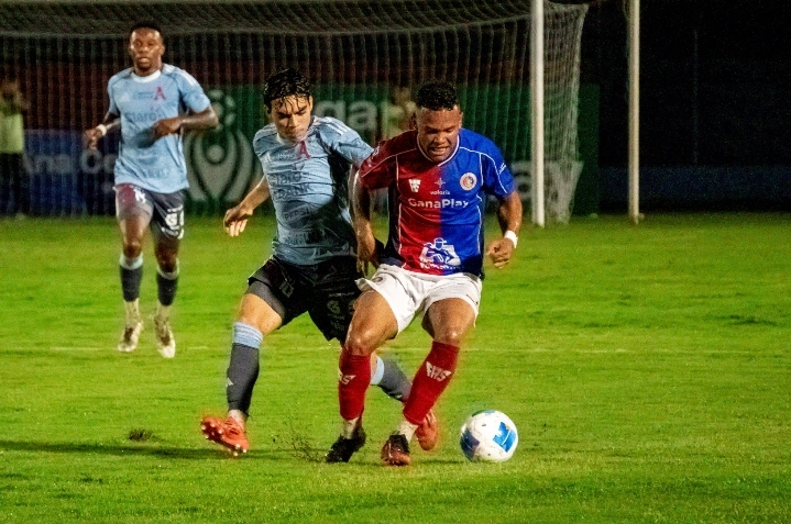 Remontada con sabor a liderato.